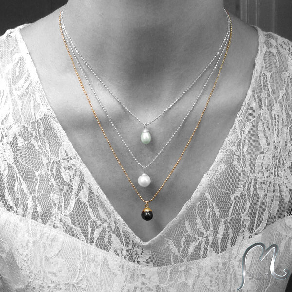 Baroque Fusions. Black pearl necklace. Sänkt pris!